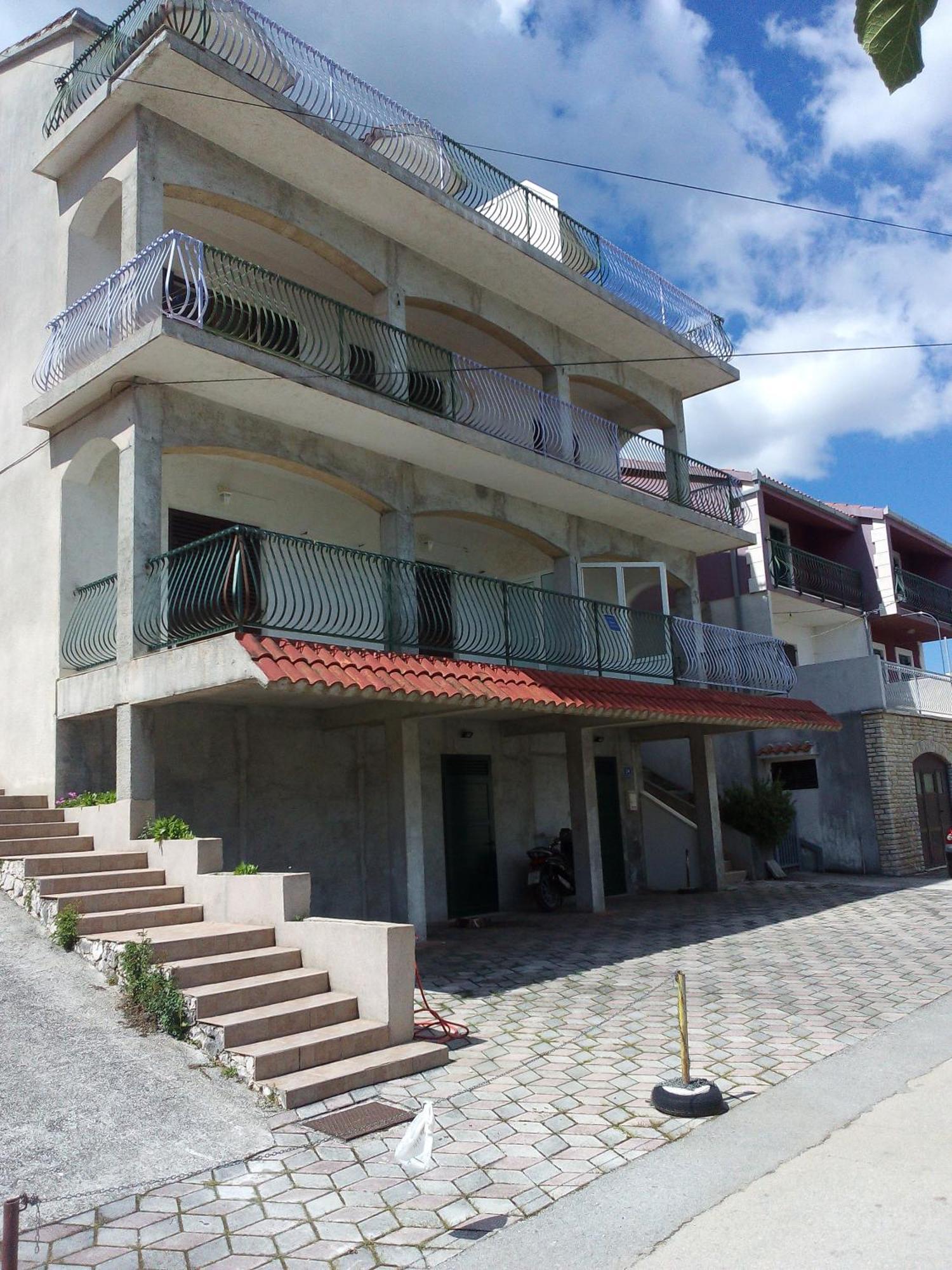 Apartmani "Ivan" Marina Exteriör bild
